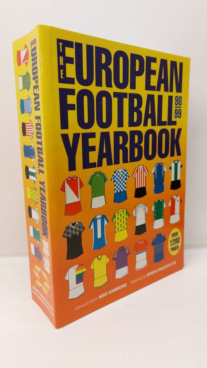 HAMMOND, MIKE - The European Football Yearbook 1998-99