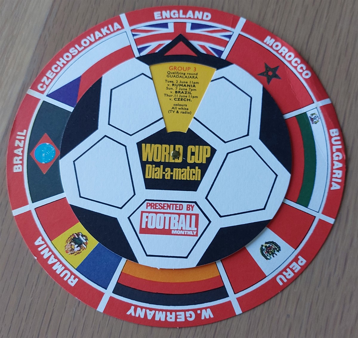 FOOTBALL MONTHLY - 1970 World Cup Football Monthly Dial a Match