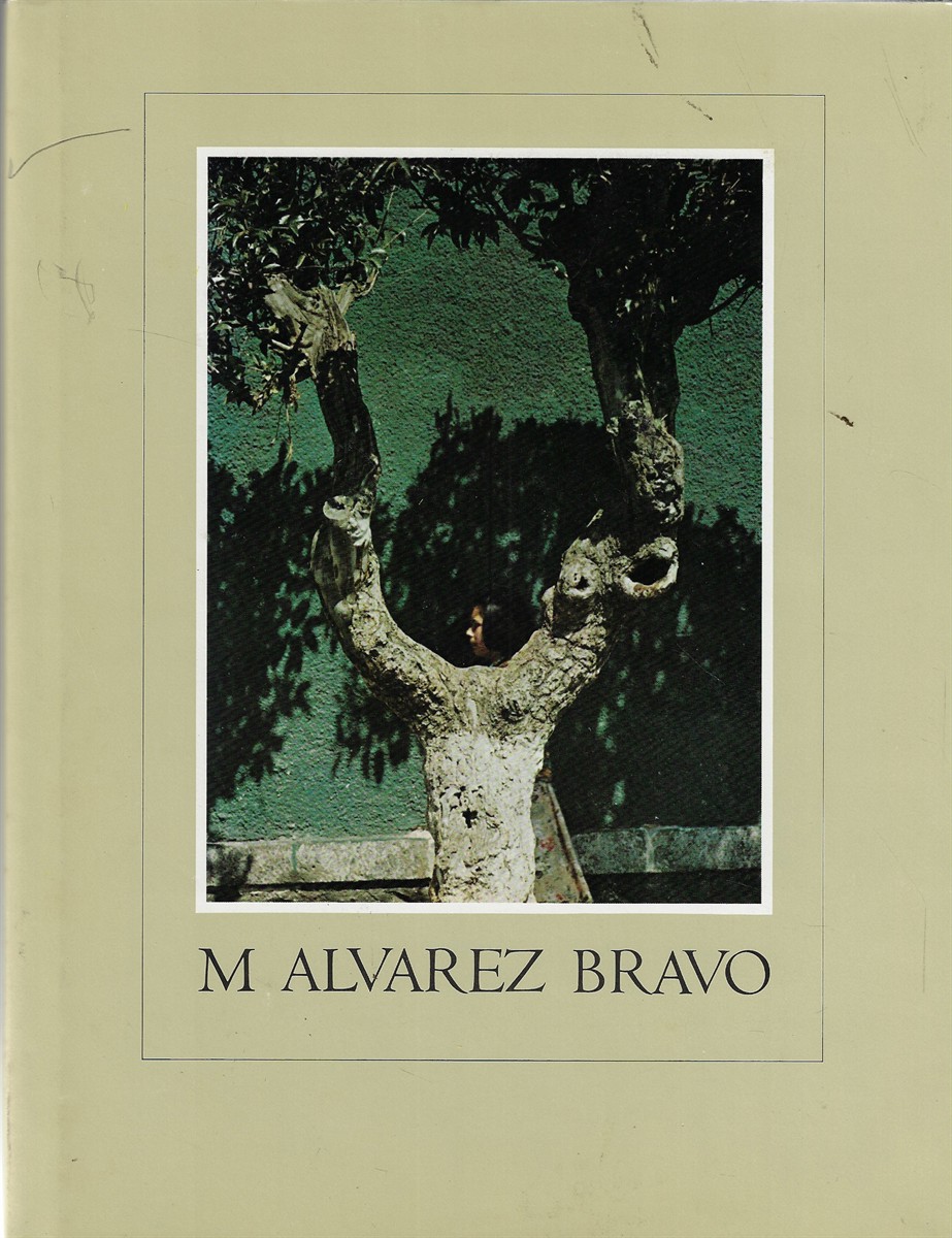 M. Alvarez Bravo [Signed]
