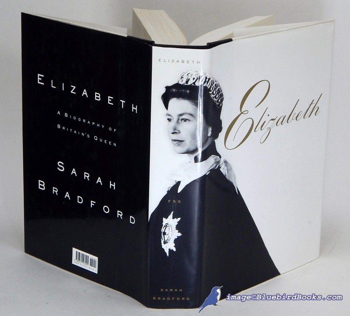 Image for Elizabeth: A Biography of Britain's Queen Elizabeth: A Biography of Britain's Queen