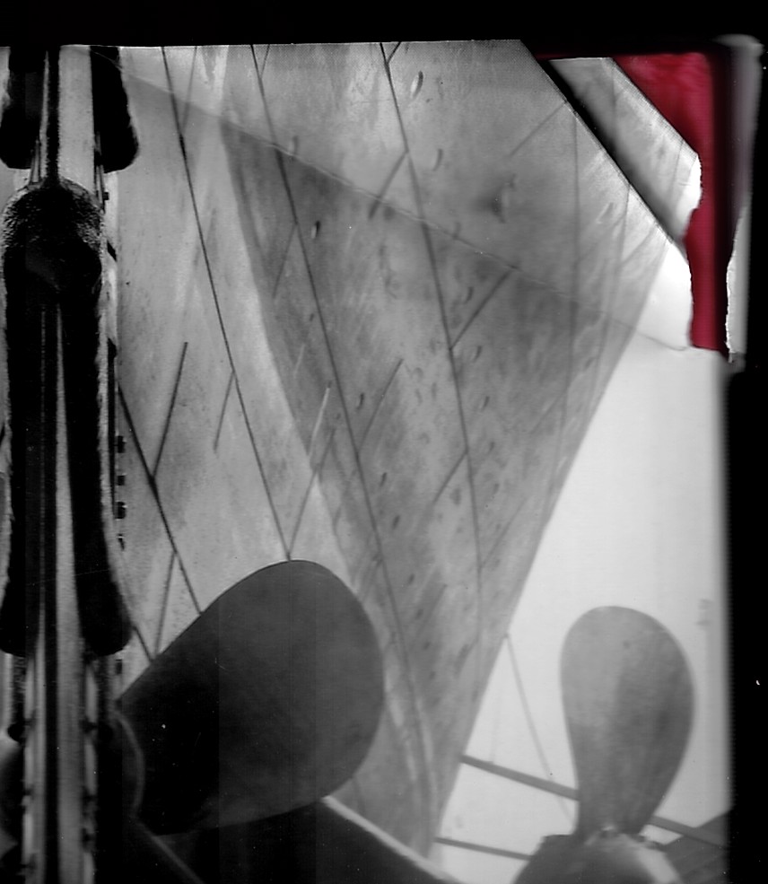 FINAMORE, DANIEL & GHISLAINE WOOD - Ocean Liners