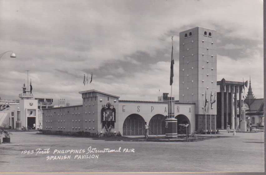 COLLECTION OF 8 POSTCARDS FROM THE PHILIPPINES INTERNATIONAL FAIR 1953 Spanish Pavilion, Cebu and Iloilo Pavilion, Ilocos Sur % Bulacan Pavilion, Thai Pavilion, Italian Pavilion, Belgian Pavilion, Vietnamese Pavilion, Chinese Pavilion