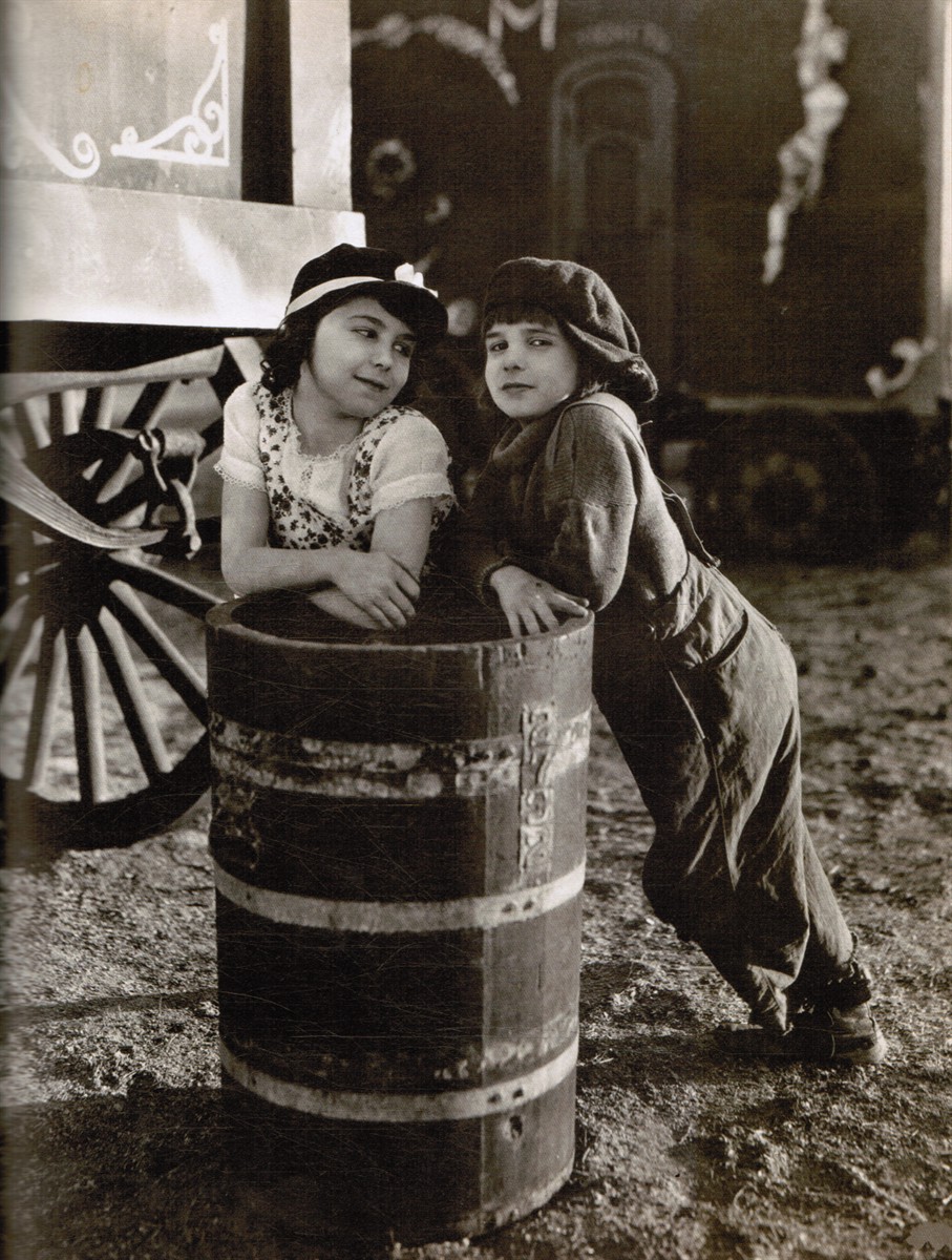 LAWTON, RICHARD; HUGO LECKEY, CAPTIONS; ELLA SMITH, INTRO - A World of Movies: 70years of Film History