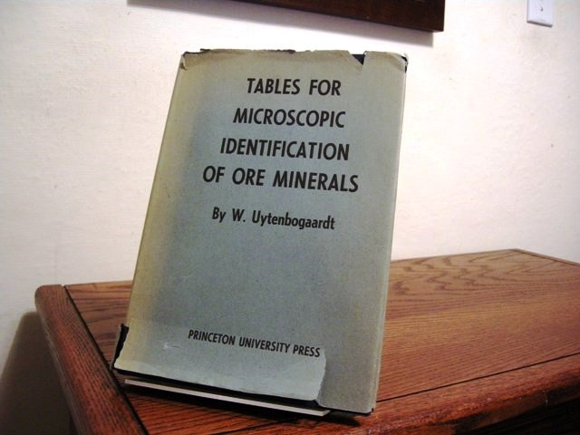 Tables for Microscopic Identification of Ore Minerals