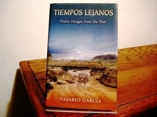 Tiempos Lejanos: Poetic Images from the Past