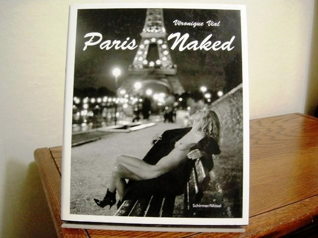 Paris Naked