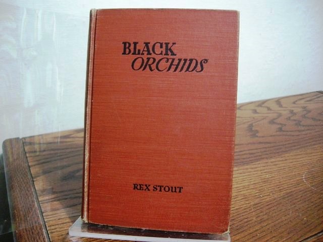 Black Orchids: A Nero Wolfe Double Mystery