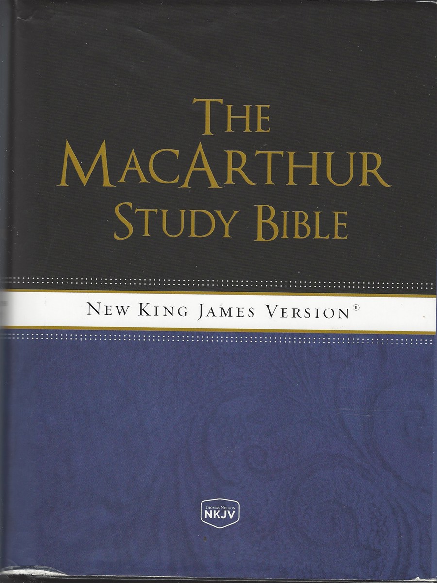 THE MACARTHUR STUDY BIBLE New King James Version