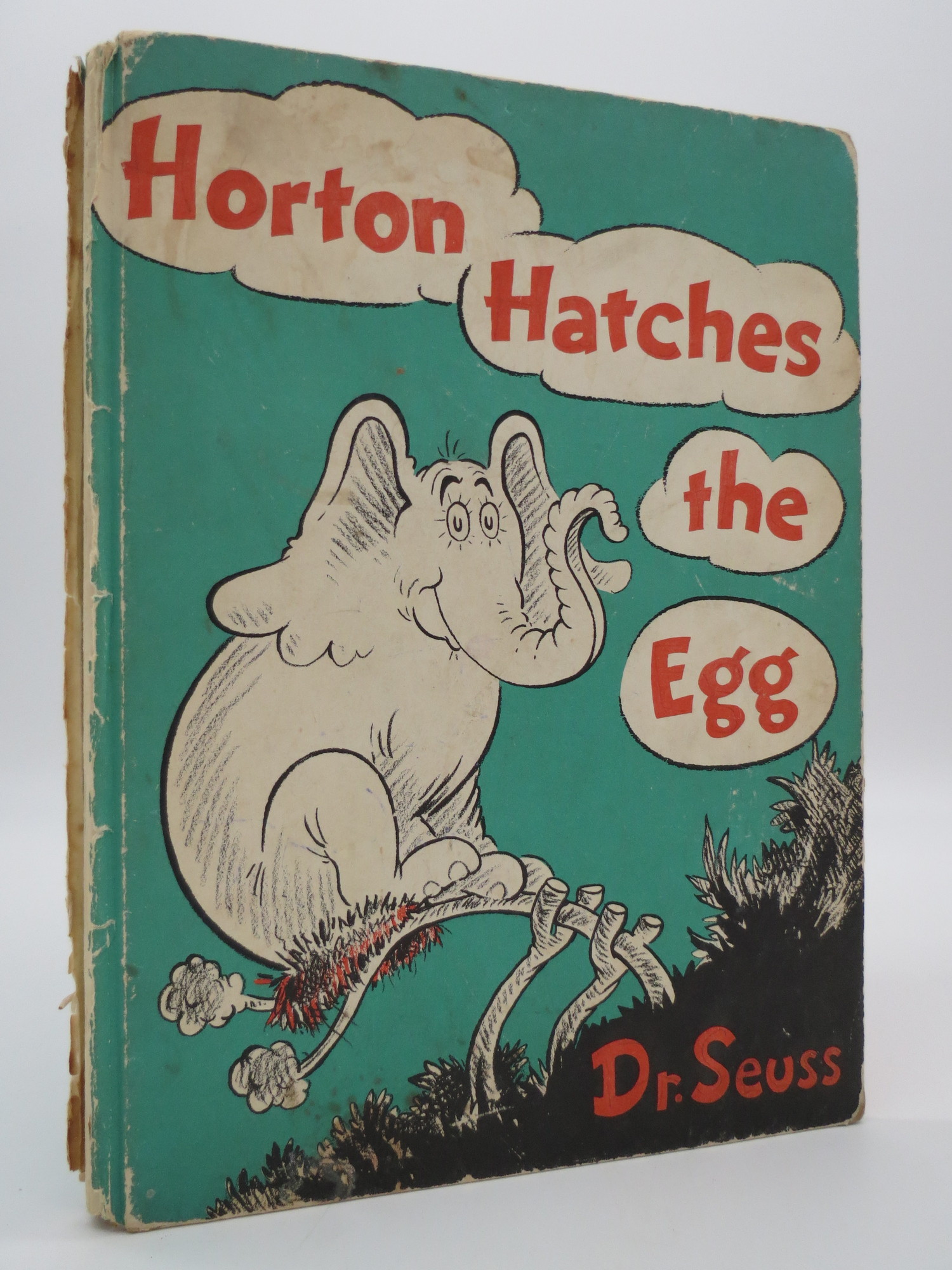 Horton hatches the egg
