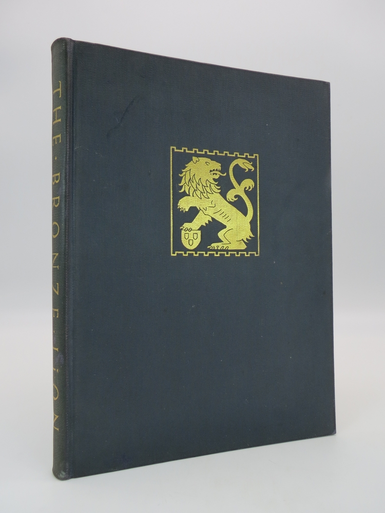 BRONZE LION CHICAGO INSTITUTE OF ARTS 1925 YEARBOOK & MABEL SYKES PHOTO