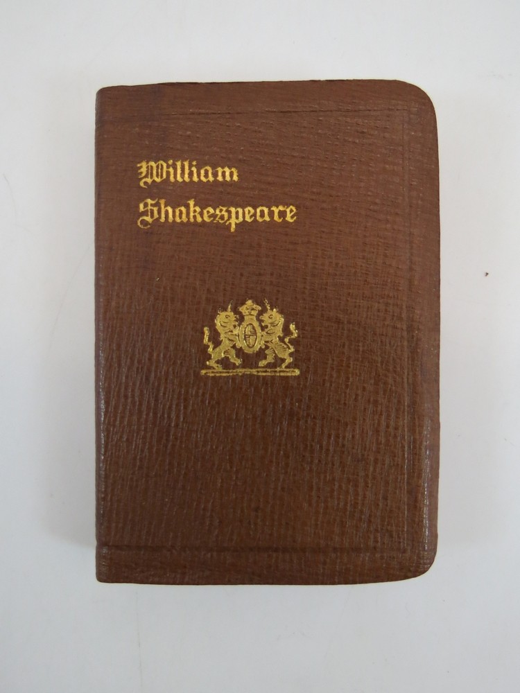 HAMLET (MINIATURE LEATHER BOOK) Prince of Denmark
