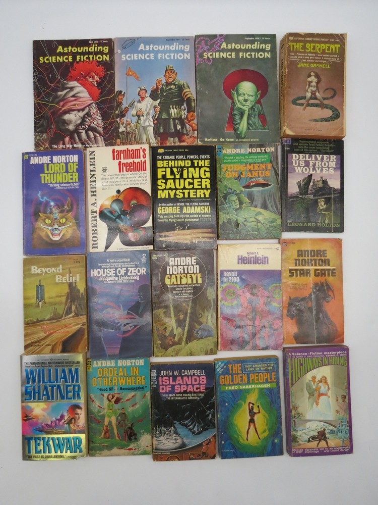 56 VINTAGE SCIENCE FICTION PAPERBACK BOOK COLLECTION