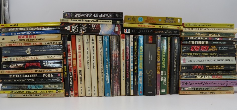 53 VINTAGE SCI-FI PAPERBACKS COLLECTION