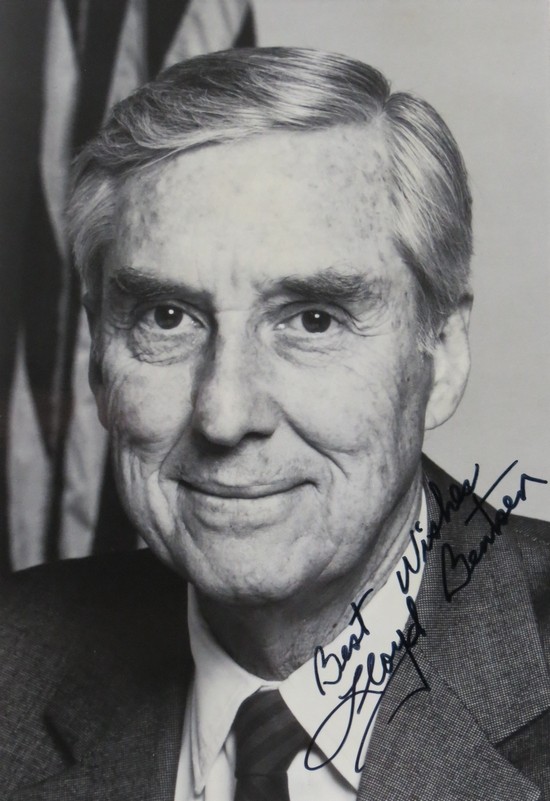 ORIGINAL SIGNED LLOYD BENTSEN US SECRETARY OF TREASURY VINTAGE PHOTO