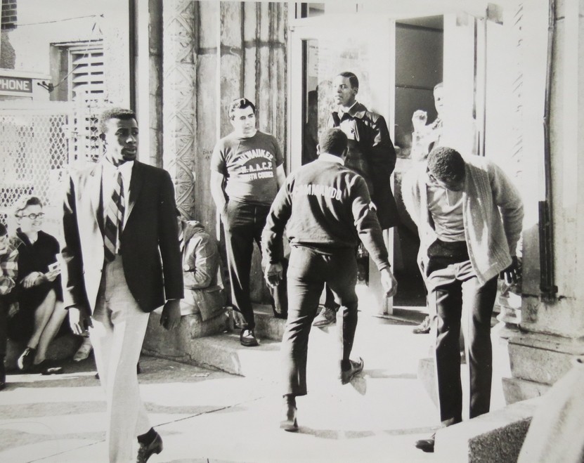1966 MILWAUKEE NAACP CIVIL RIGHTS MARCH FAIR HOUSING PROTEST BLACK HISTORY