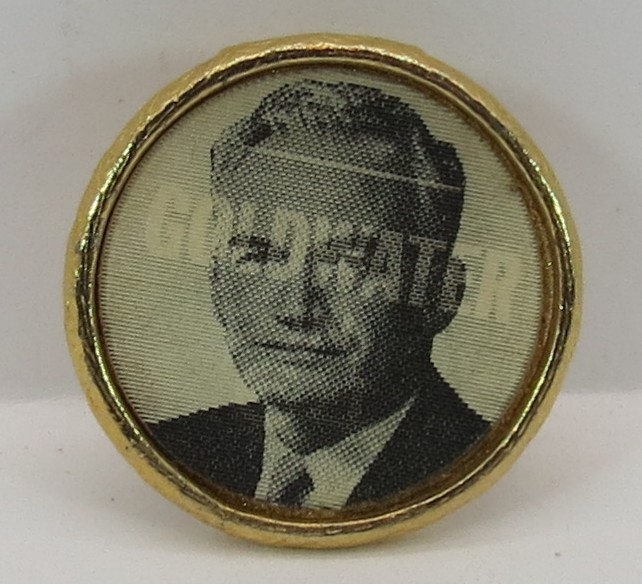 BARRY GOLDWATER IN '64 FLASHER PIN BUTTON 1