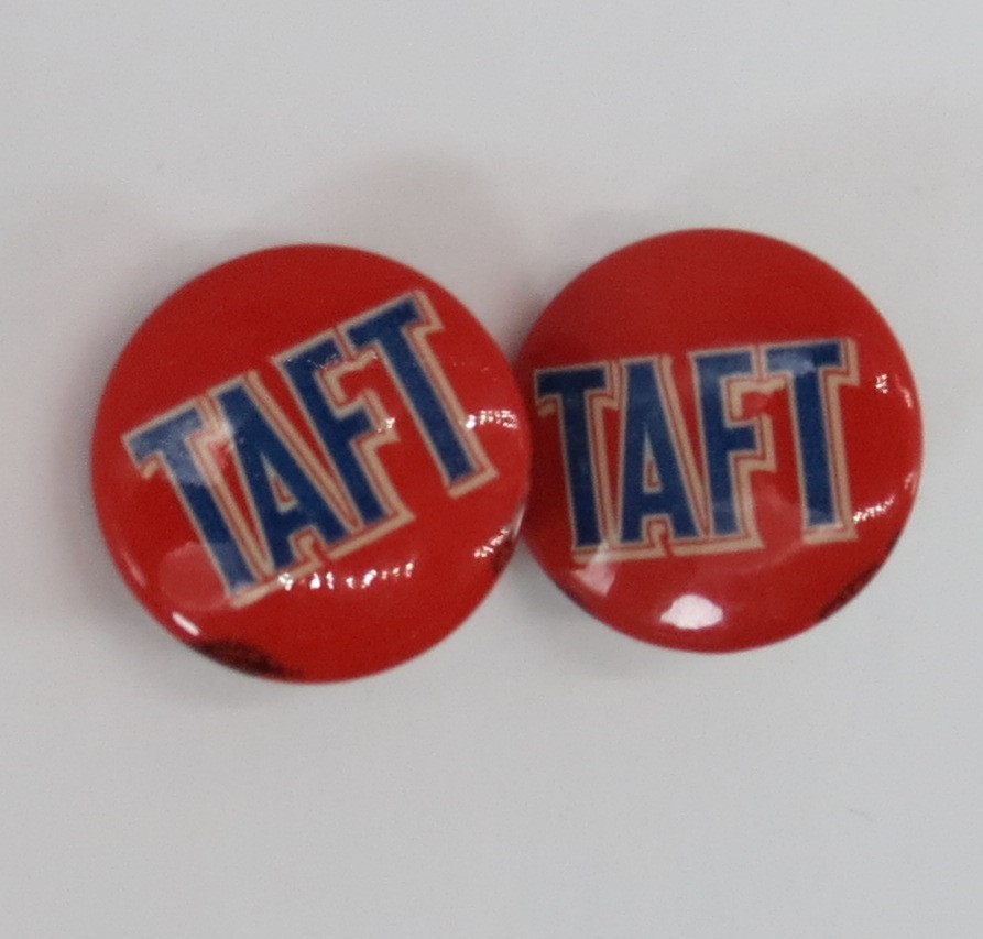 SENATOR ROBERT TAFT CAMPAIGN EARRING BUTTONS 7/8