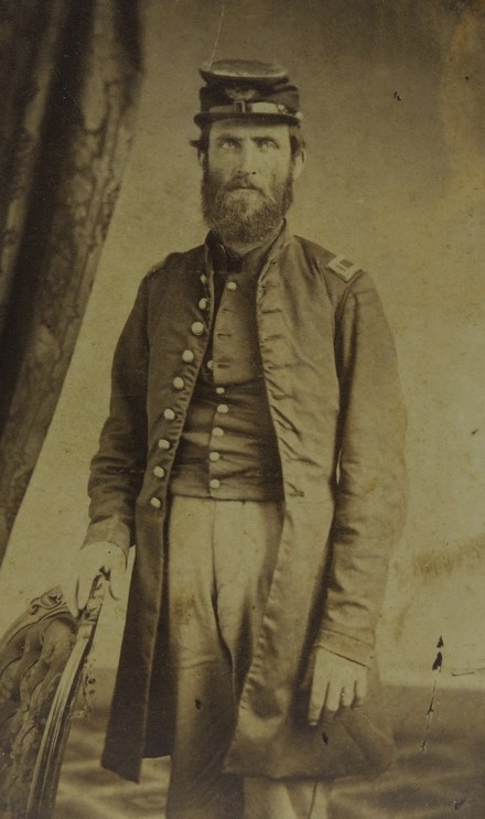 CIVIL WAR UNION SOLDIER CDV PHOTO INDIANA OR OHIO MARKLE OR HAMILTON FAMILY