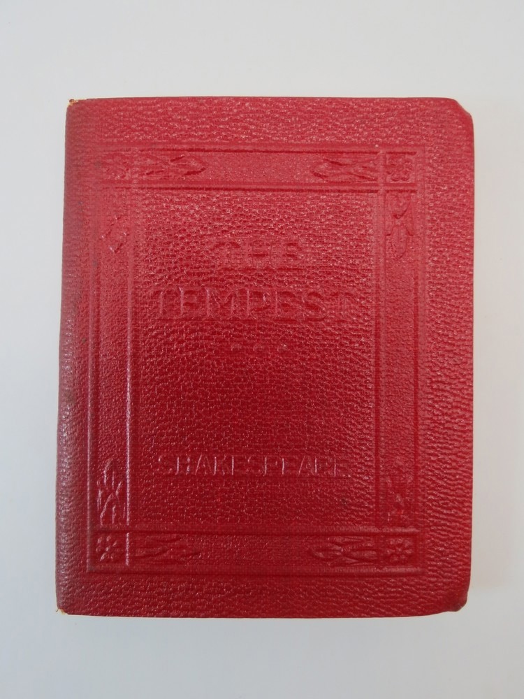 THE TEMPEST (MACRO MINIATURE BOOK)
