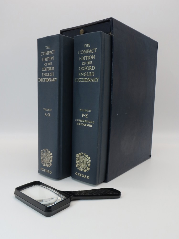 THE COMPACT EDITION OF THE OXFORD ENGLISH DICTIONARY (2 VOLUME BOXED SET)