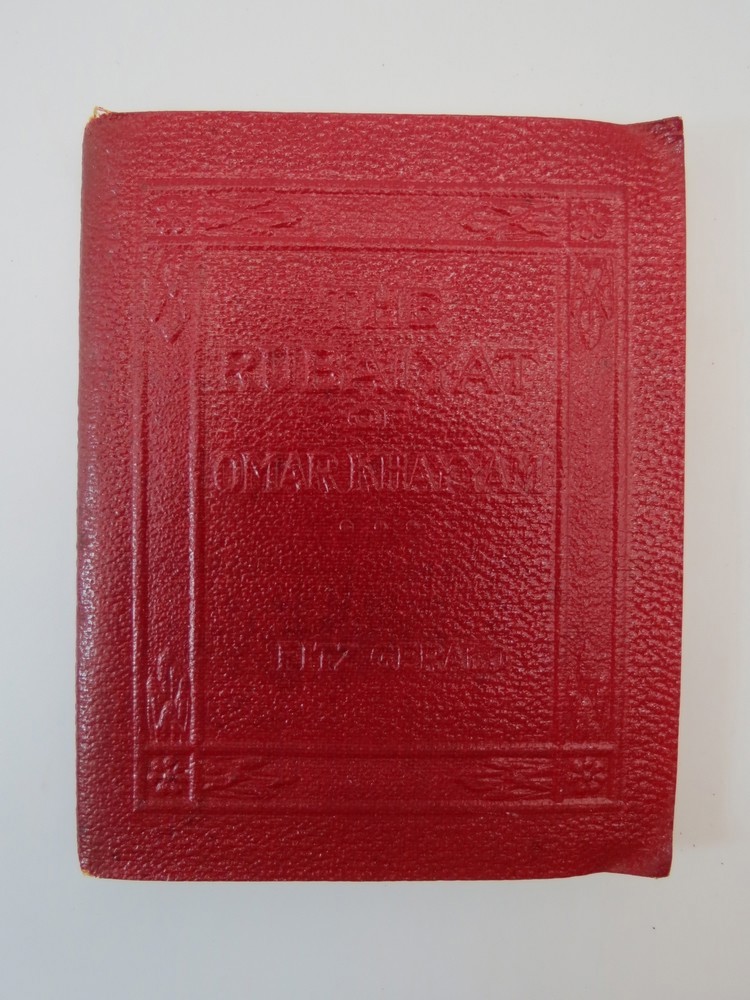 THE RUBAIYAT OF OMAR KHAYYAM (MACRO MINIATURE BOOK)