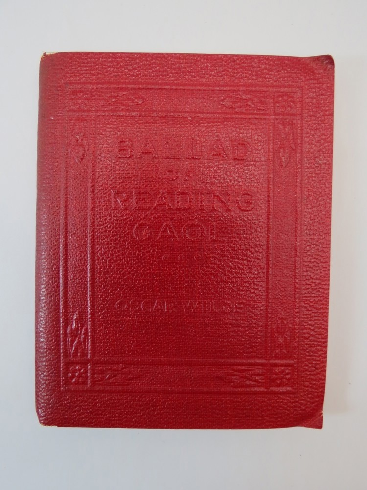 THE BALLAD OF READING GAOL AND OTHER POEMS (MACRO MINIATURE BOOK)
