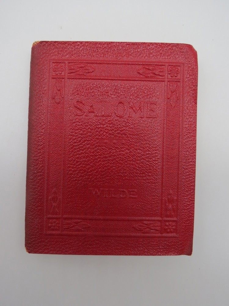 SALOME A TRAGEDY IN ONE ACT (MACRO MINIATURE BOOK)