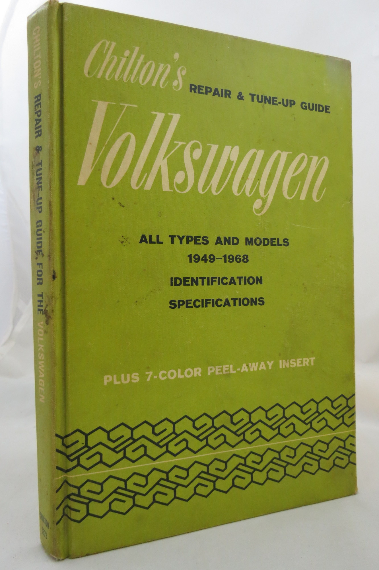 Image for CHILTON'S REPAIR AND TUNE-UP GUIDE FOR THE VOLKSWAGEN ILLUSTRATED- ALL TYPES AND MODELS 1949-1968 IDENTIFICATION, SPECIFICATIONS, PLUS 7- COLOR PEEL-AWAY INSERT
