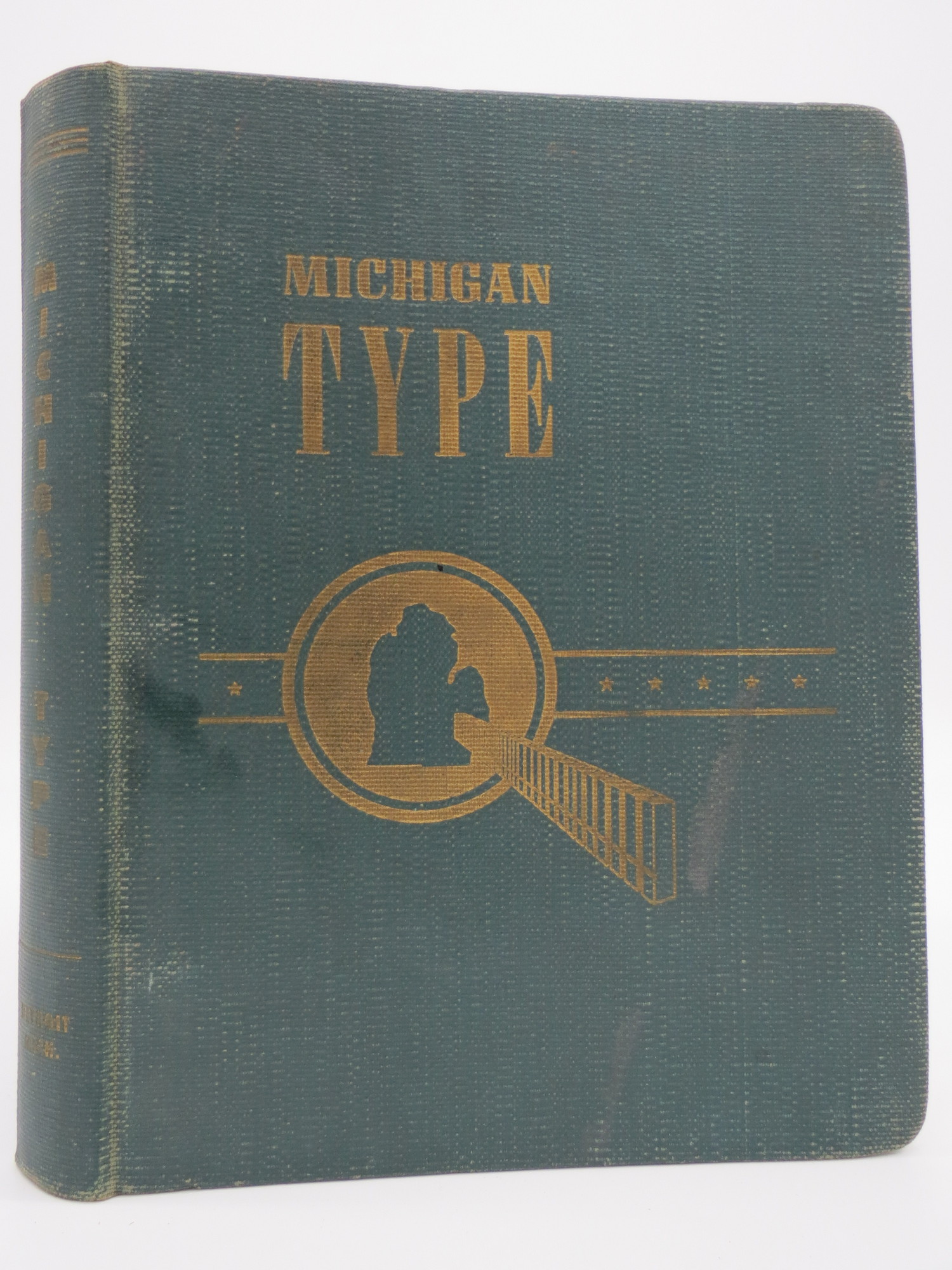 MICHIGAN TYPE At Your Fingertips....228 Type Faces in an Unusually Wide ...
