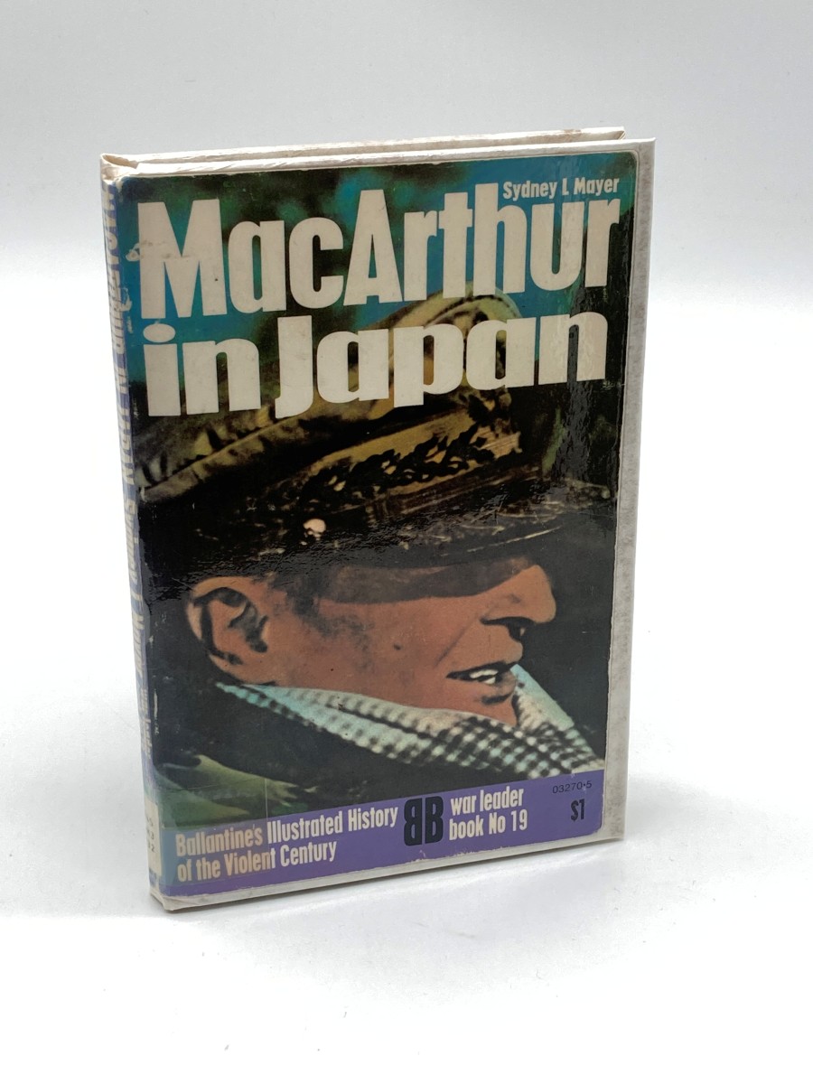 Macarthur in Japan