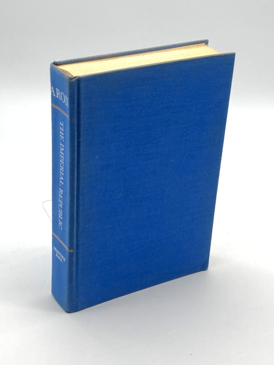 The Imperial Republic - the United States and the World, 1945-1973