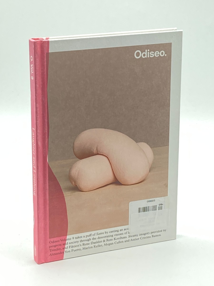 Odiseo Volume 9 - December 2016 Laughter and Loathing