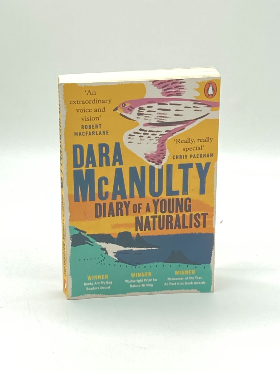 Diary of a Young Naturalist WINNER of the WAINWRIGHT PRIZE for NATURE WRITING 2020