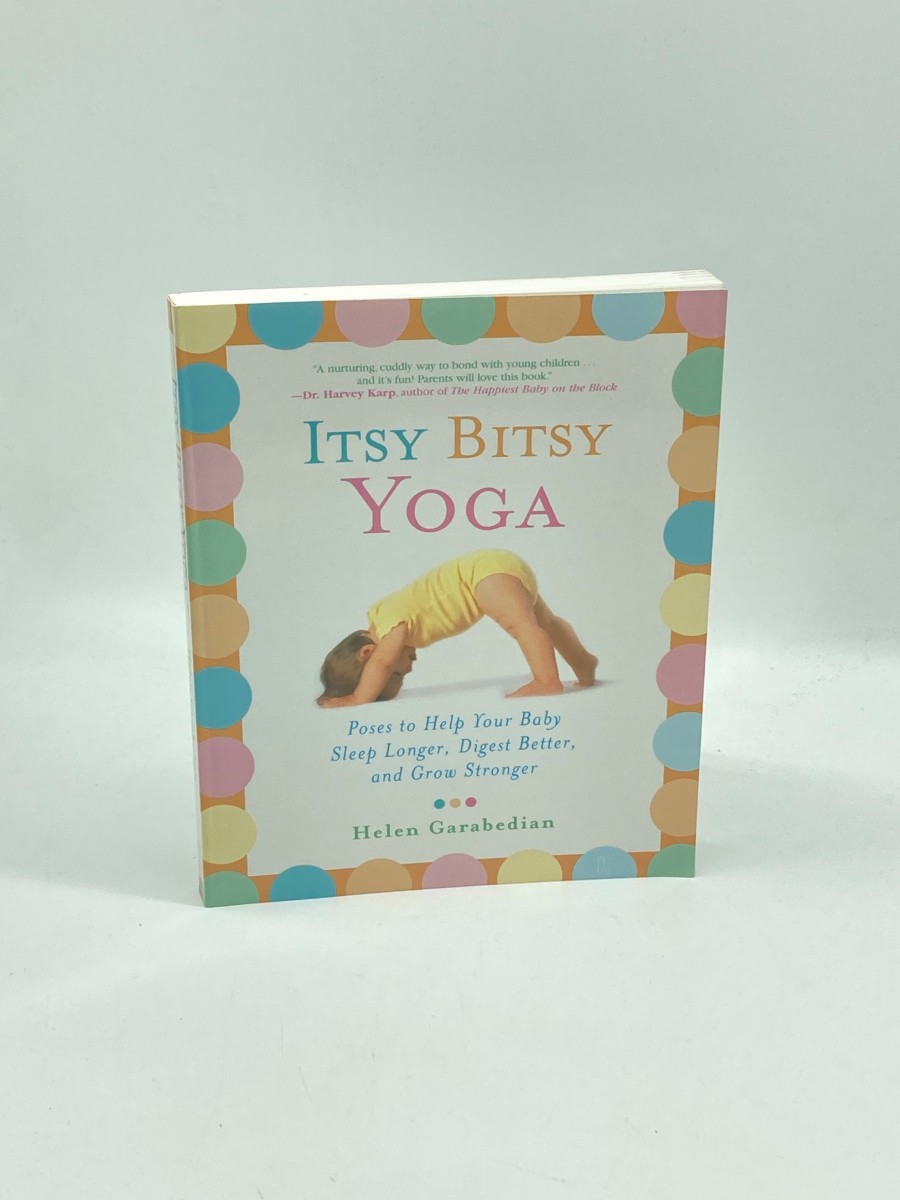 Itsy Bitsy Yoga Poses to Help Your Baby Sleep Longer, Digest Better, and Grow Stronger