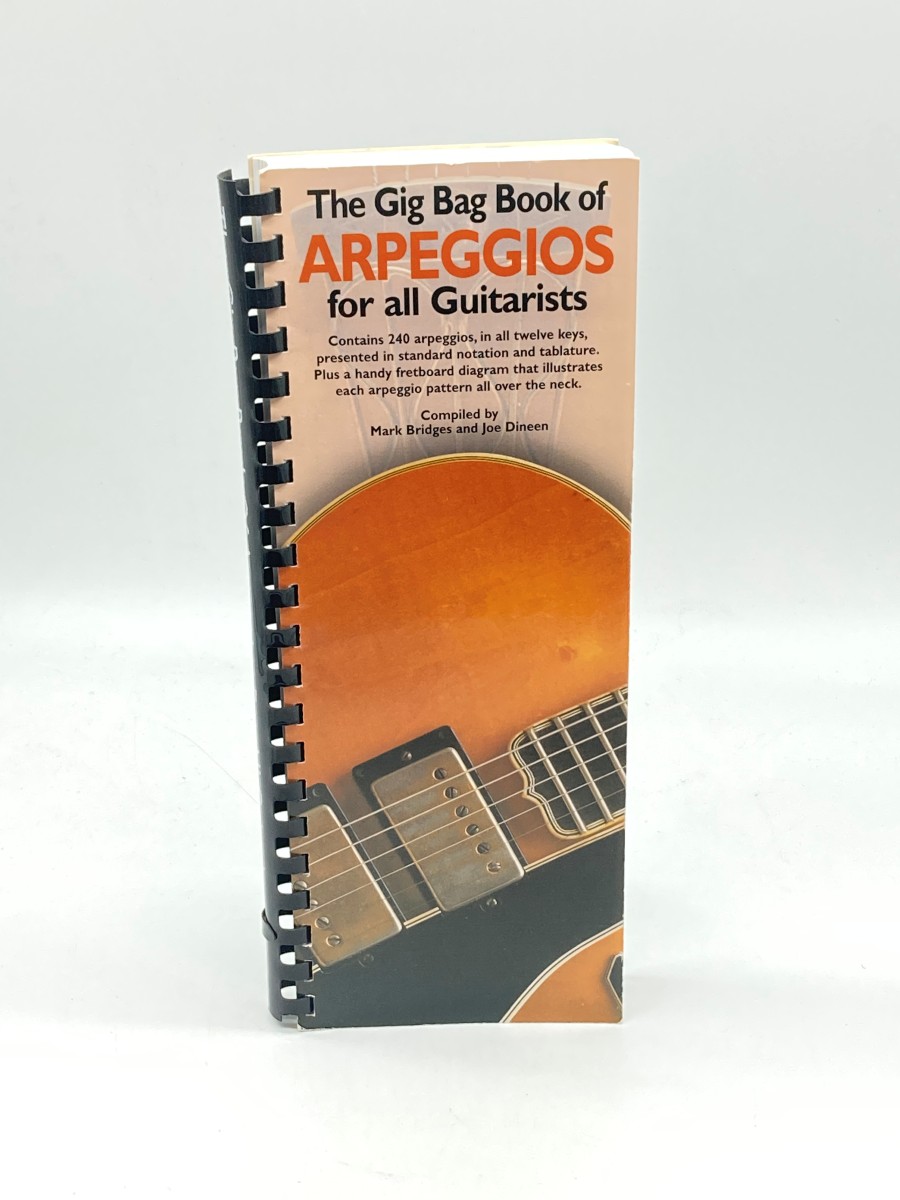 The Gig Bag Book of Arpeggios for all Guitarists