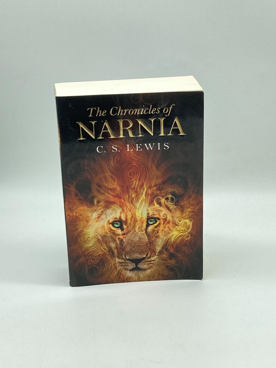 The Chronicles of Narnia 7 Books in 1 Paperback