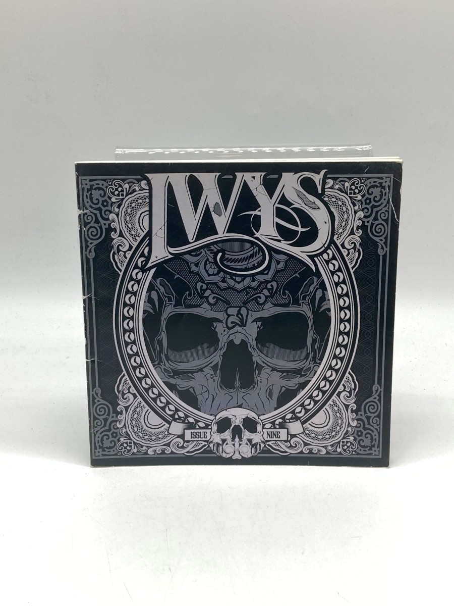 IWYS I Want Your Skull Issue 10, Summer 2010