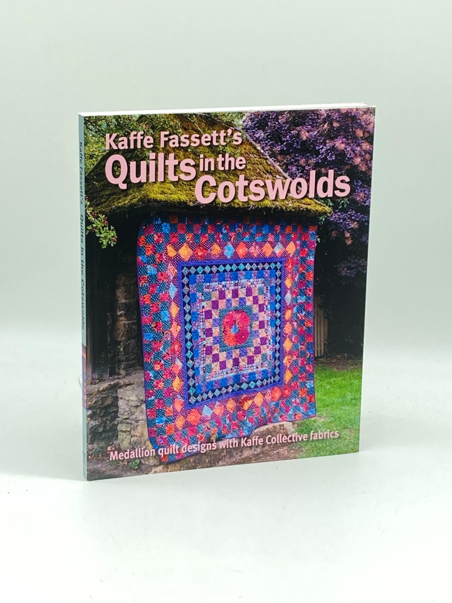 Kaffe Fassett's Quilts in the Cotswolds Medallion Quilt Designs with Kaffe Fassett Fabrics