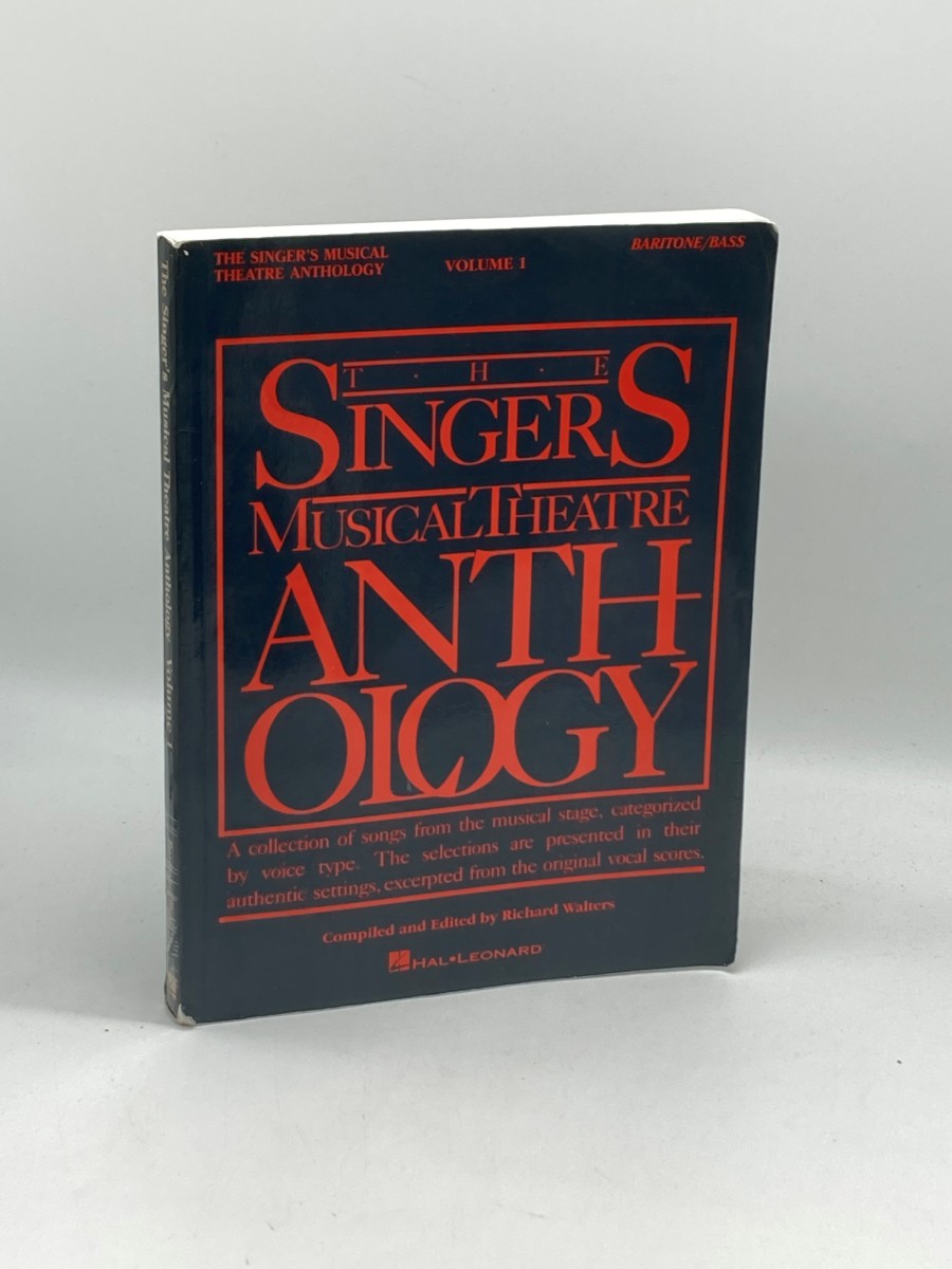 The SingerS Musical Theatre Anthology Volume 1 Baritone/Bass Broadway Vocal Selections Songbook Piano Accompaniment Sheet Music Book for Baritone . Musical Theatre Anthology )