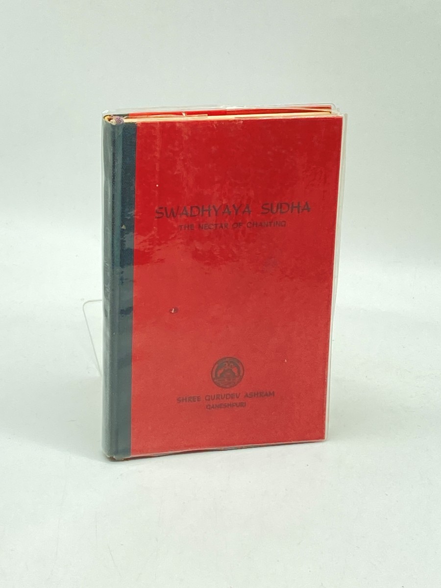 Swadhyaya Sudha The Nectar of Chanting / Transliteration and English Translations of Sacred Texts and Mantras