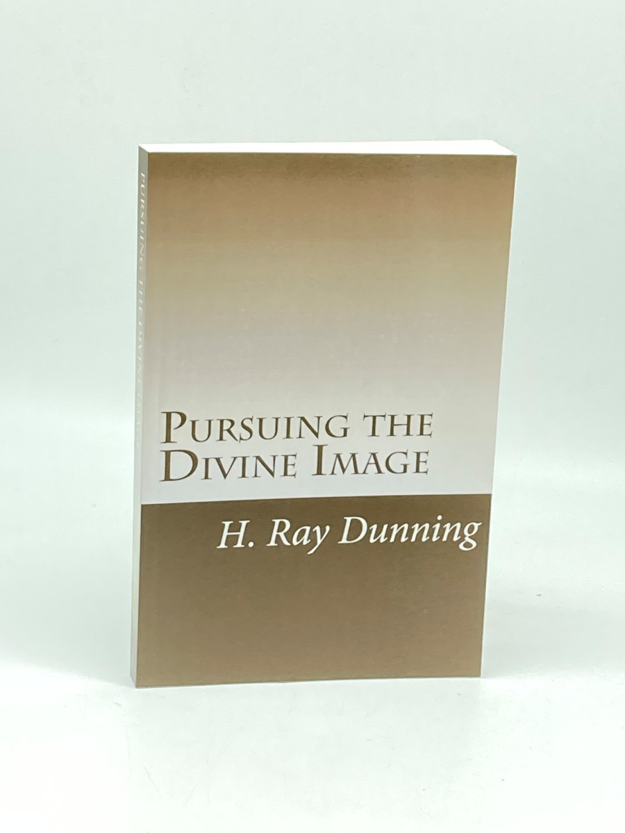 Pursuing the Divine Image An Exegetically Based Theology of Holiness