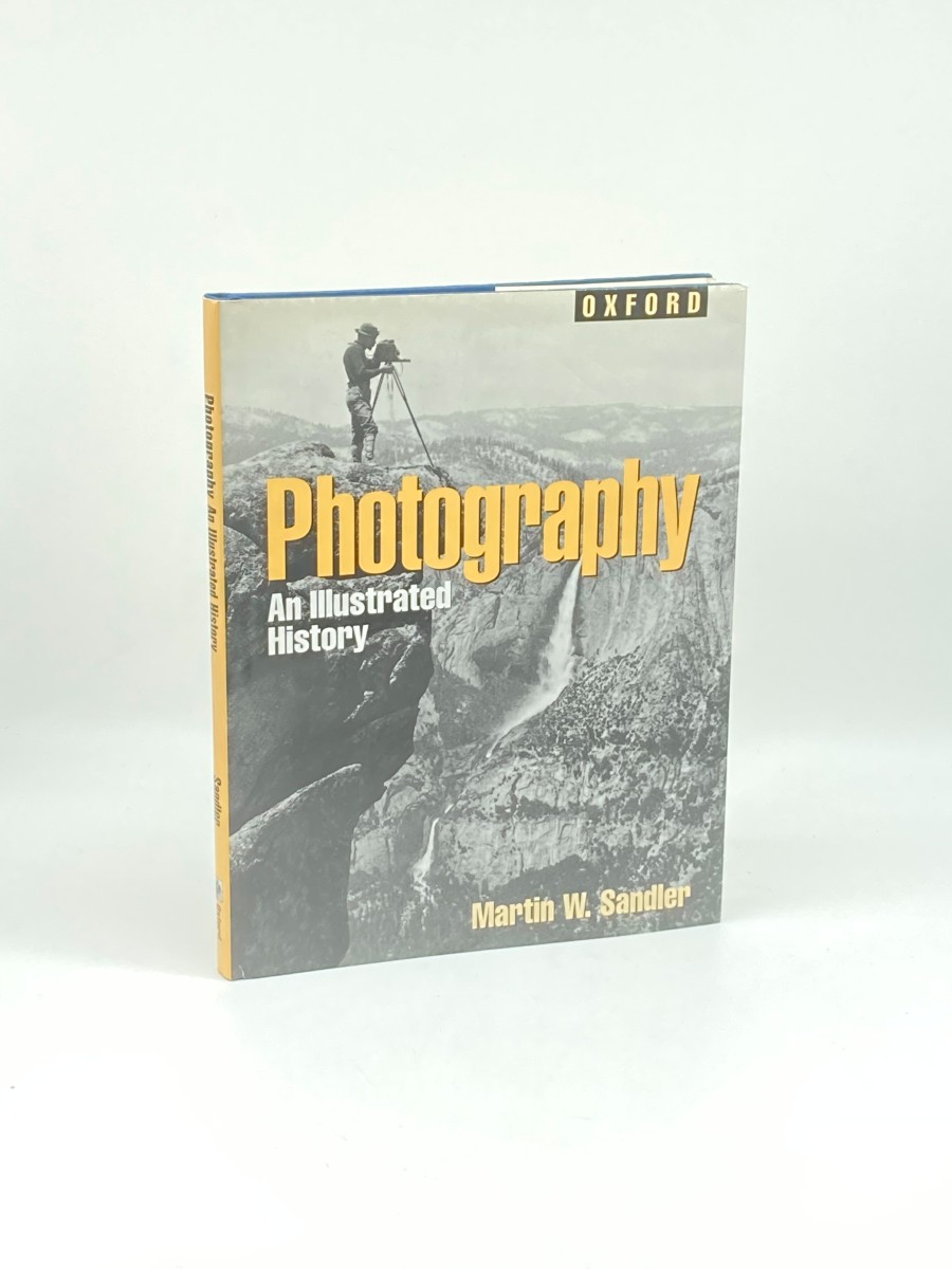 Photography (First Printing) An Illustrated History