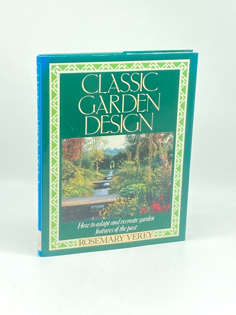 Classic Garden Design; How to Adapt and Recreate Garden Features of the Past