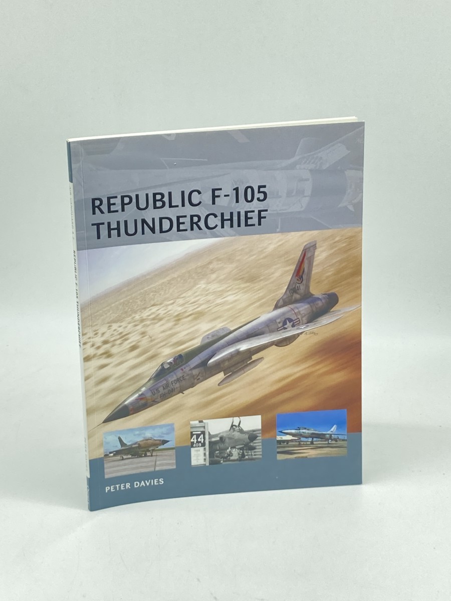 Image for Republic F-105 Thunderchief (First Printing) ; Air Vanguard, 2 Republic F-105 Thunderchief (First Printing) ; Air Vanguard, 2