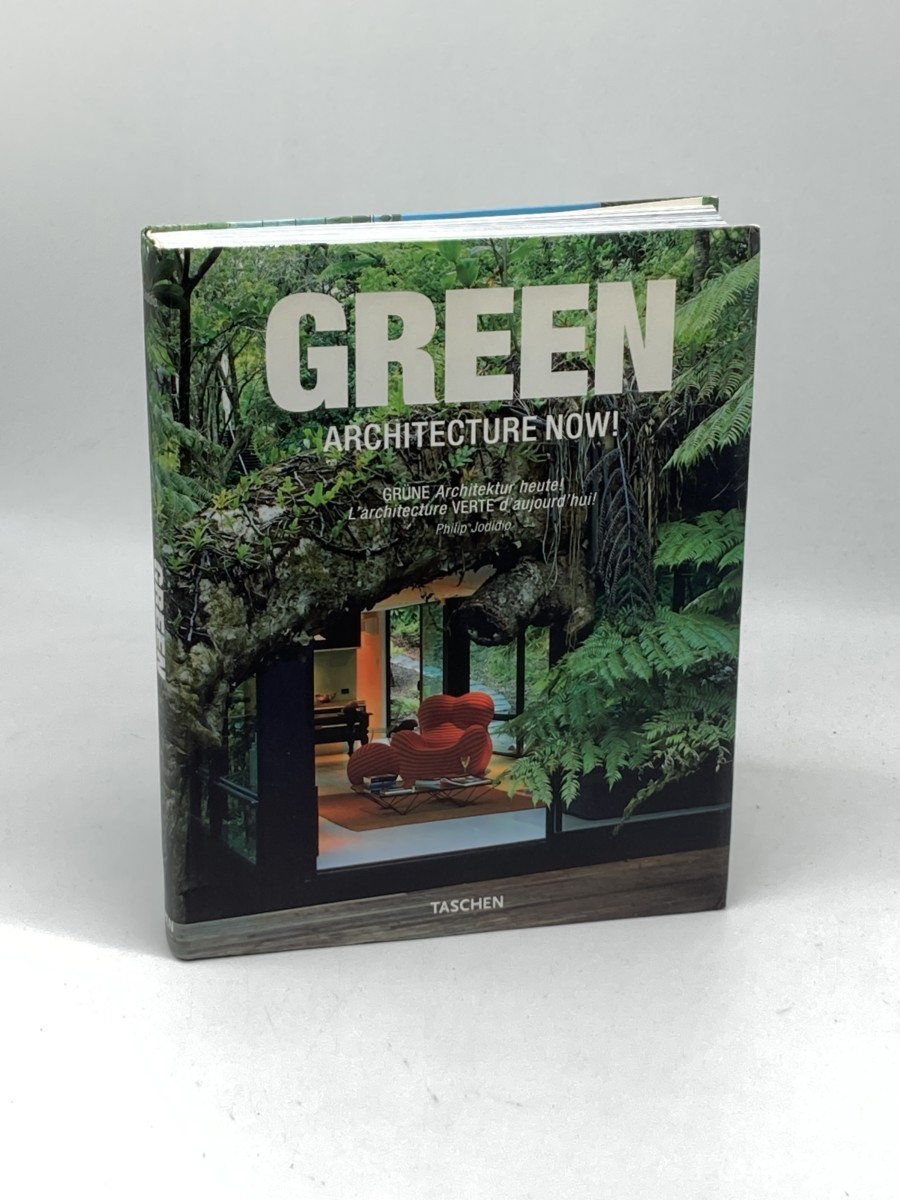 Green; Architecture Now!