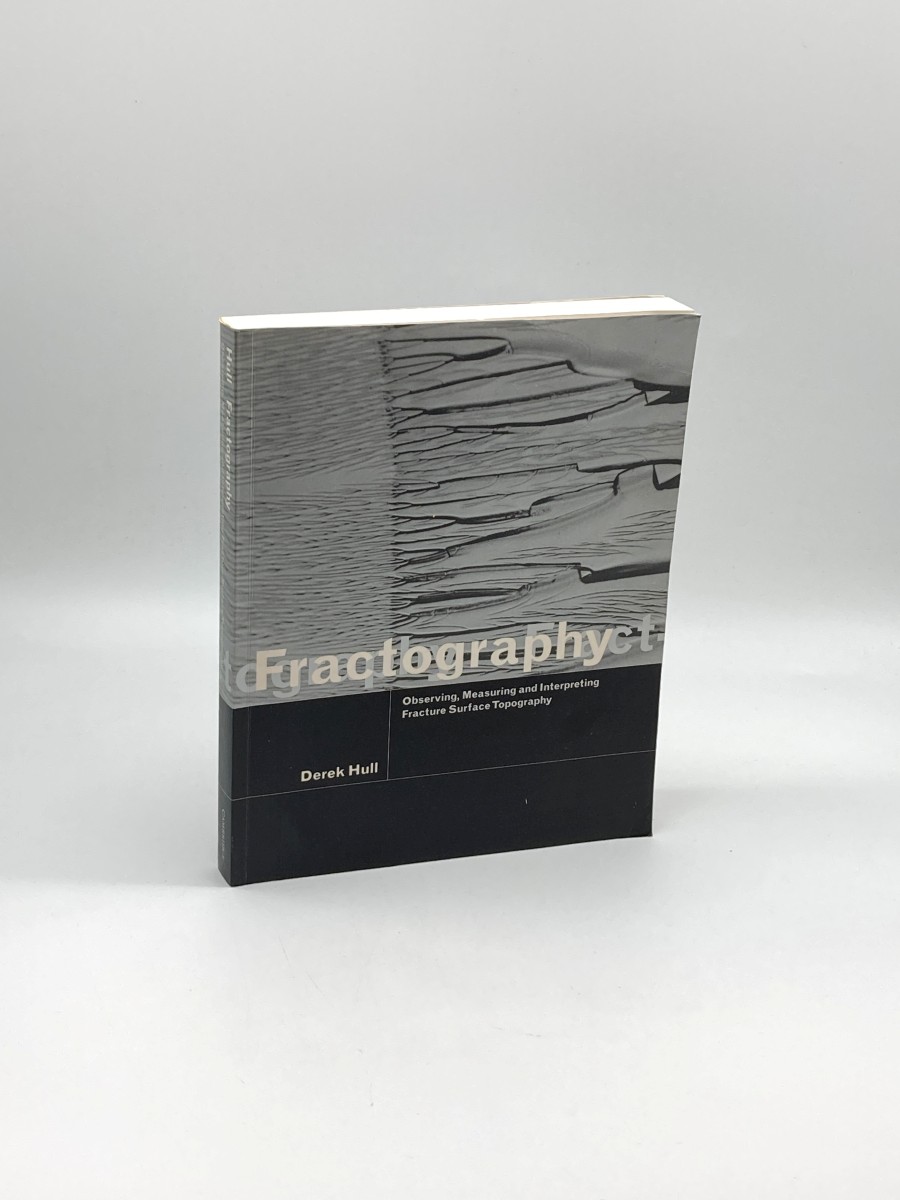 Fractography Observing, Measuring and Interpreting Fracture Surface Topography