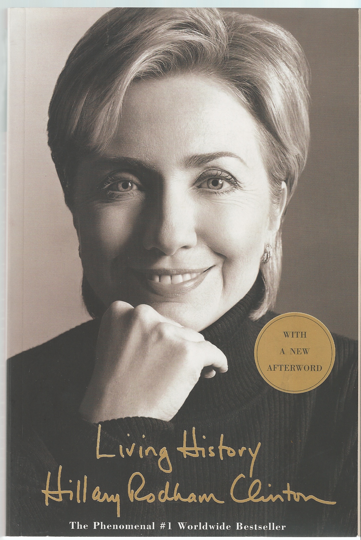 CLINTON HILLARY - Living History Reading Group Guide