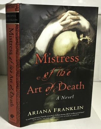 FRANKLIN, ARIANA (PSEUDONYM OF MARY DIANA NARRACOTT / DIANA NORMAN) - Mistress of the Art of Death