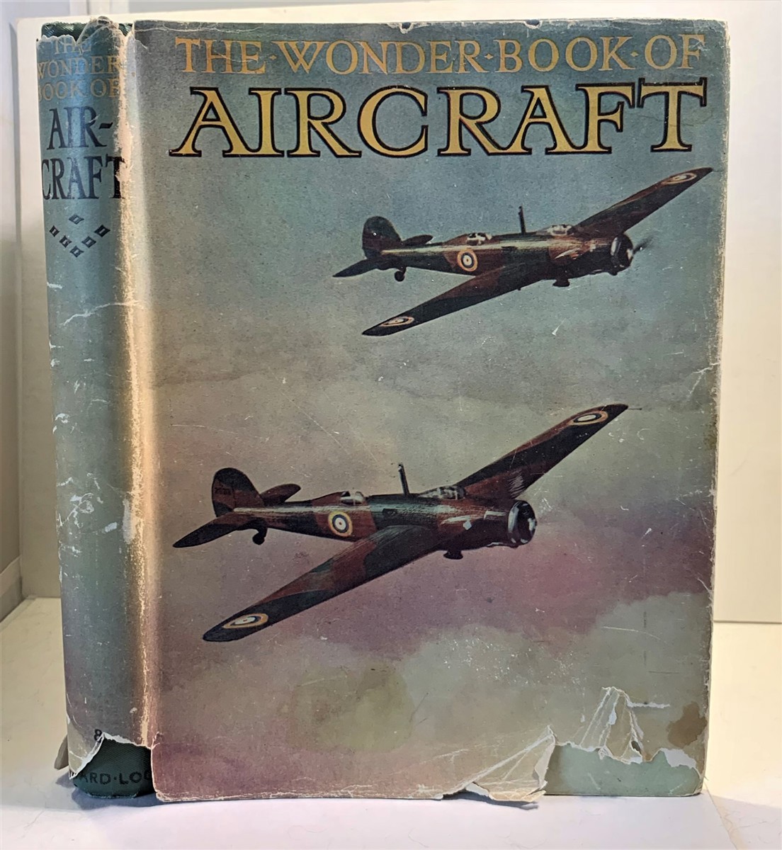 GOLDING, HARRY (EDITOR) - The Wonder Book of Aircraft