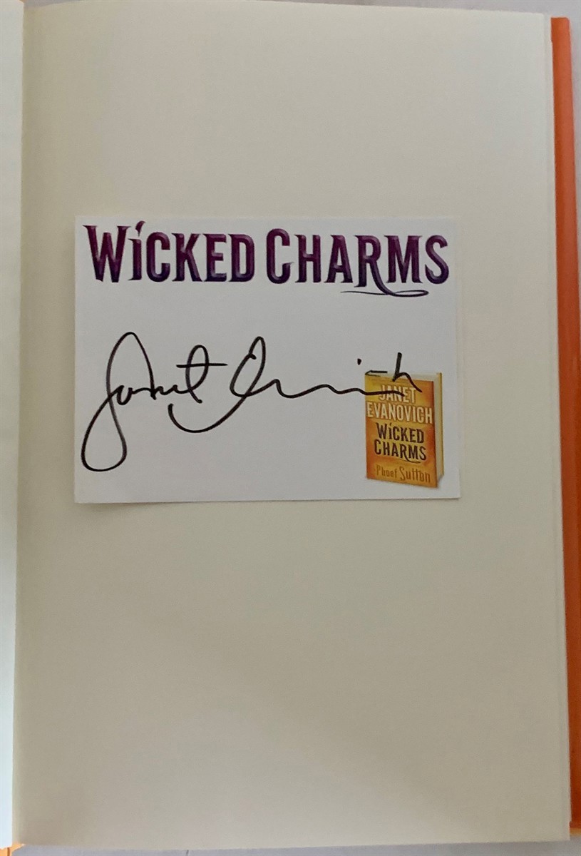 EVANOVICH, JANET &  PHOEF SUTTON - Wicked Charms
